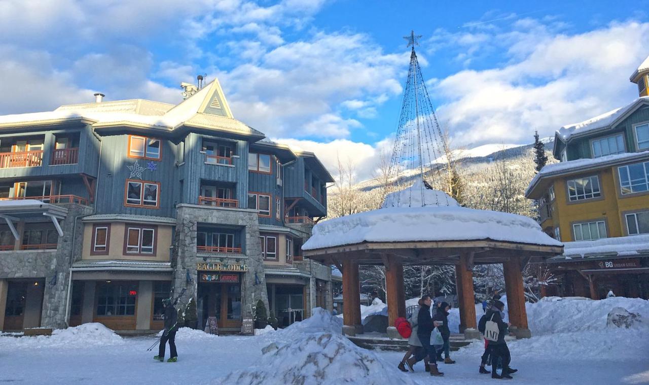 Whistler Town Plaza By Latour Hotels And Resorts ภายนอก รูปภาพ